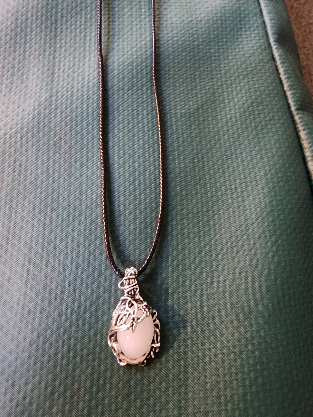 Stone pendant with beautiful silver outerlay