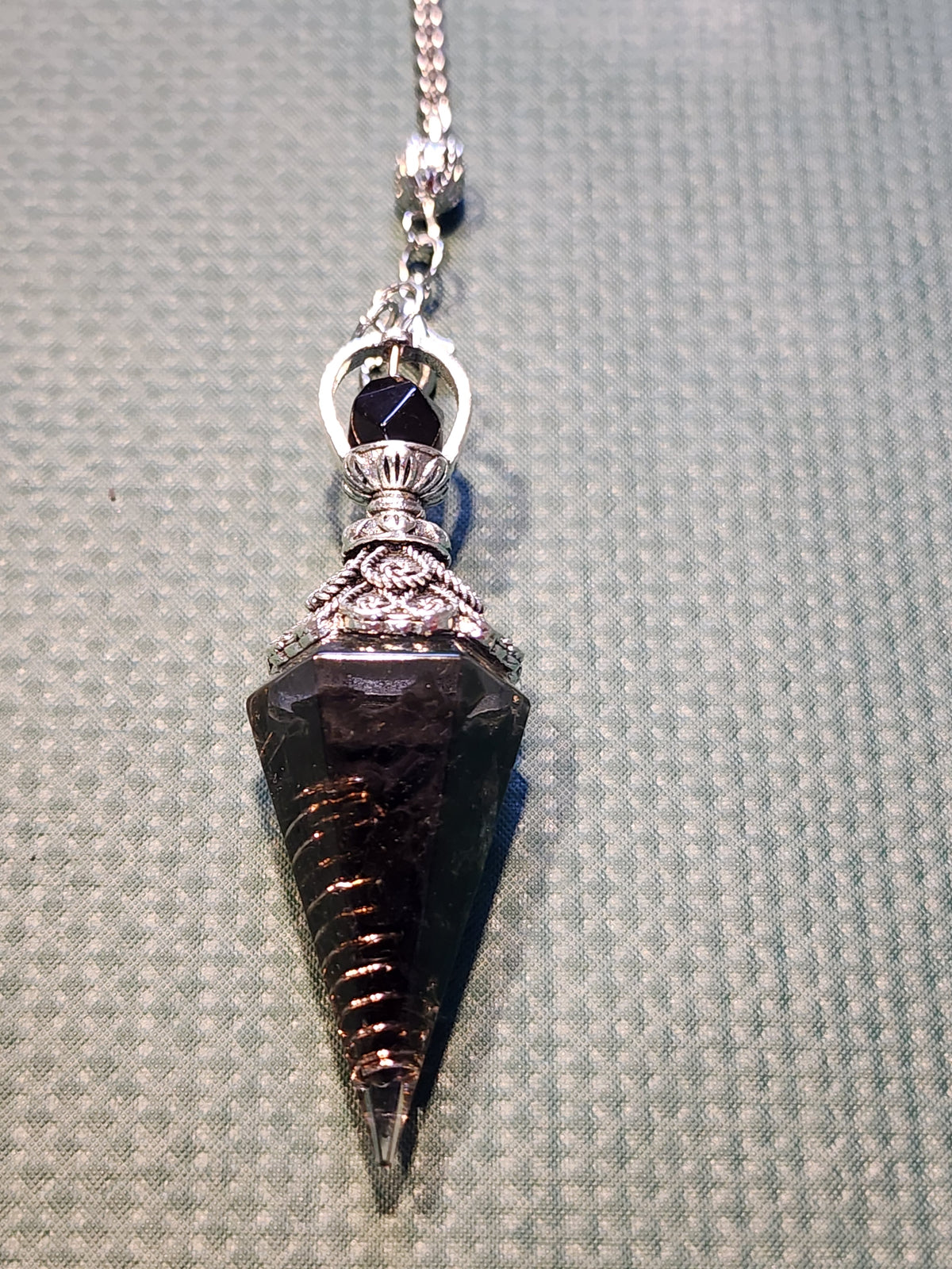 Natural stone spirit pendulum